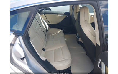 Tesla Model S ELECTRIC Rear Wheel Drive - автомобили, коли, обяви за нови и употребявани 7