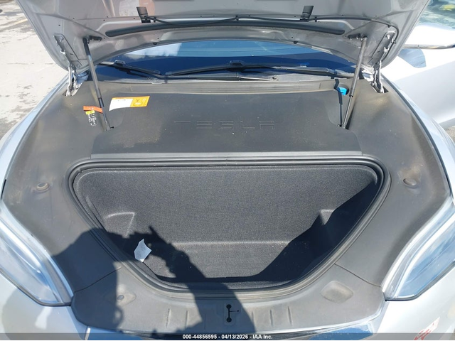 Tesla Model S ELECTRIC Rear Wheel Drive - автомобили, коли, обяви за нови и употребявани 9
