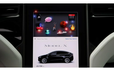 Tesla Model X 100D - автомобили, коли, обяви за нови и употребявани 12