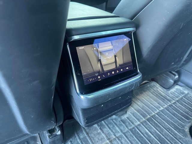 Tesla Model X PLAID РЕГИСТРАЦИЯ & АВТО КРЕДИТ - автомобили, коли, обяви за нови и употребявани 13