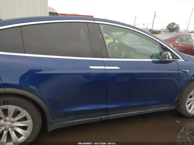 Tesla Model X 75D* AWD* ПАНОРАМА* ПОДГРЕВ - автомобили, коли, обяви за нови и употребявани 6