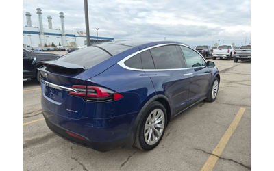 tesla-model-x - 2