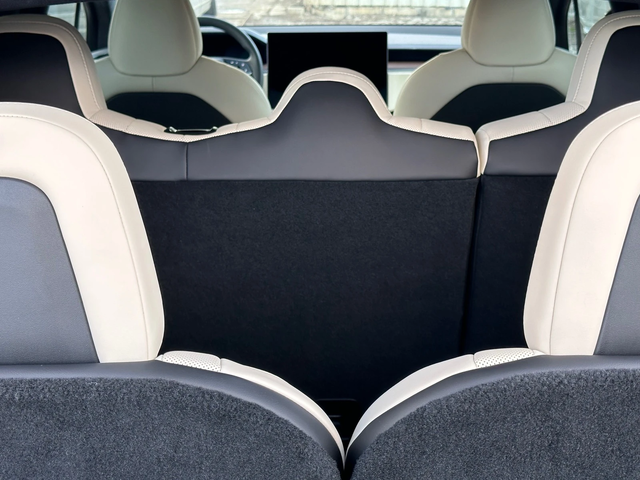 Tesla Model X 5 км./Dual Motor или  PLAID - автомобили, коли, обяви за нови и употребявани 9
