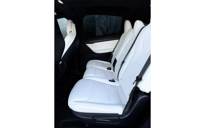 Tesla Model X - автомобили, коли, обяви за нови и употребявани 9