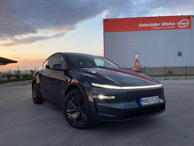 Tesla Model Y LONG RANGE НОВА - автомобили, коли, обяви за нови и употребявани 0