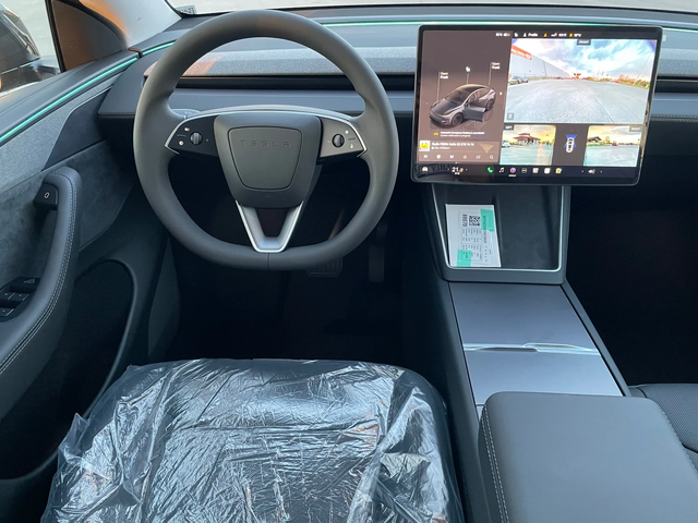 Tesla Model Y LONG RANGE НОВА - автомобили, коли, обяви за нови и употребявани 10