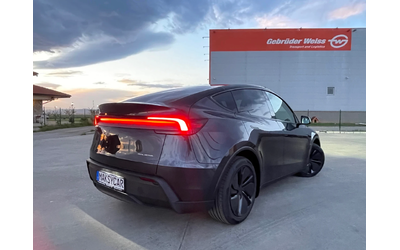 Tesla Model Y LONG RANGE НОВА - автомобили, коли, обяви за нови и употребявани 6