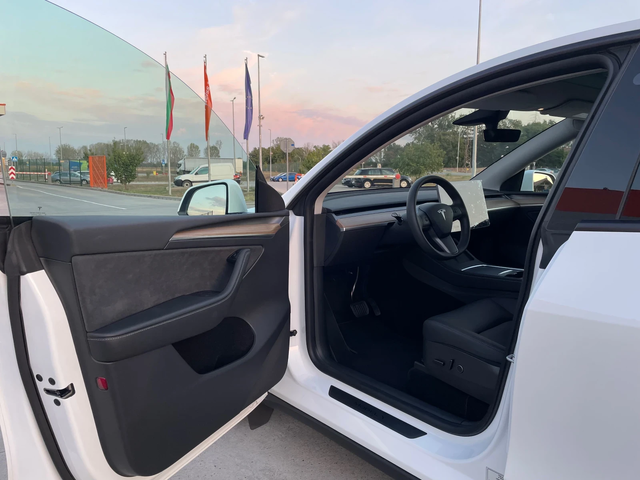 Tesla Model Y Germany - автомобили, коли, обяви за нови и употребявани 8