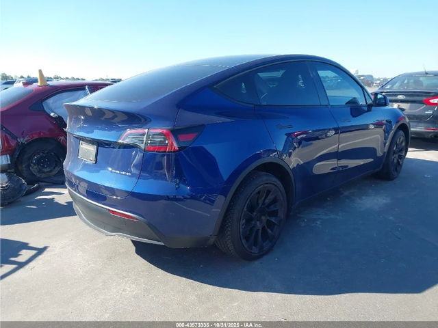 Tesla Model Y LONG RANGE DUAL MOTOR ALL-WHEEL DRIVE - автомобили, коли, обяви за нови и употребявани 3