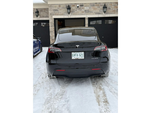 Tesla Model Y Long Range* Панорамен покрив* AWD* Премиум аудио* - автомобили, коли, обяви за нови и употребявани 3