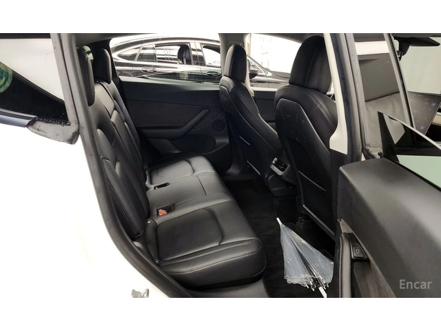 Tesla Model Y Long Range AWD* PANORAMA* - автомобили, коли, обяви за нови и употребявани 12