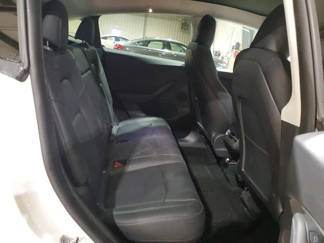 Tesla Model Y MODEL Y* Long Range* AWD* - автомобили, коли, обяви за нови и употребявани 9