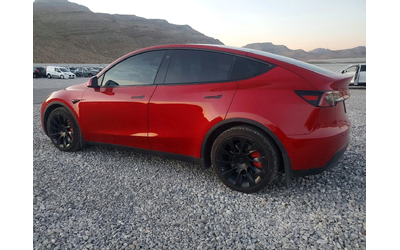 tesla-model-y - 3