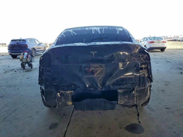 Tesla Model Y PERFORMANCE* ПАНО - автомобили, коли, обяви за нови и употребявани 4