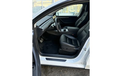 Tesla Model Y Long Range AWD - автомобили, коли, обяви за нови и употребявани 6