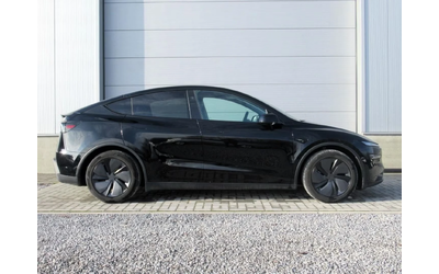 Tesla Model Y 83.1 kWh Long Range Dual Motor AWD - автомобили, коли, обяви за нови и употребявани 11