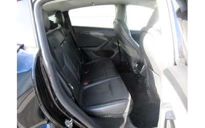 Tesla Model Y 83.1 kWh Long Range Dual Motor AWD - автомобили, коли, обяви за нови и употребявани 8