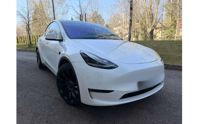 tesla-model-y - 0
