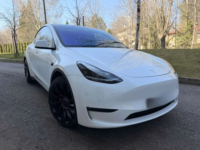 Tesla Model Y PERFORMANCE / DUAL MOTOR - автомобили, коли, обяви за нови и употребявани 0