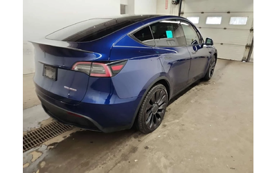 tesla-model-y - 2