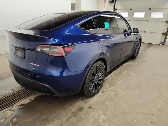 Tesla Model Y * LONG RANGE* ПОДГРЕВ* PANO* - автомобили, коли, обяви за нови и употребявани 2