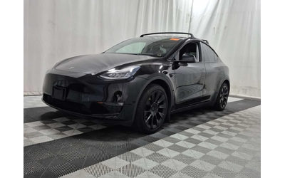 tesla-model-y - 0