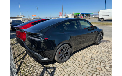 tesla-model-y - 3