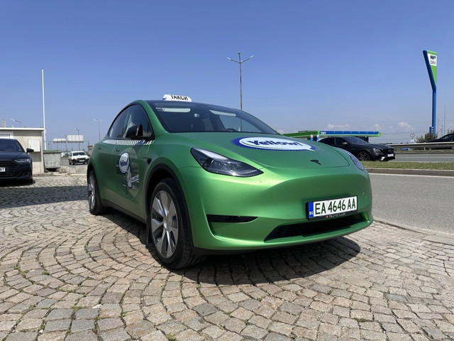 Tesla Model Y 5 км/ T A X I /350ps/60kw - автомобили, коли, обяви за нови и употребявани 5