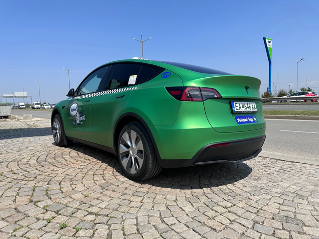 Tesla Model Y 5 км/ T A X I /350ps/60kw - автомобили, коли, обяви за нови и употребявани 6