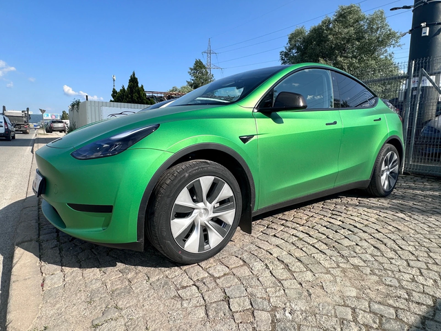 Tesla Model Y 5 км/ T A X I /350ps/60kw - автомобили, коли, обяви за нови и употребявани 7