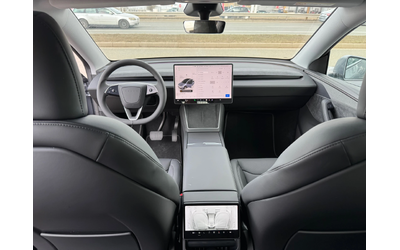 Tesla Model Y Juniper-2025\Standart, long-range 4x4 или Launch - автомобили, коли, обяви за нови и употребявани 12