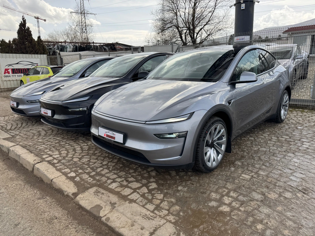 Tesla Model Y Juniper-2025\Standart, long-range 4x4 или Launch - автомобили, коли, обяви за нови и употребявани 14