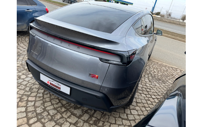 Tesla Model Y Juniper-2025\Standart, long-range 4x4 или Launch - автомобили, коли, обяви за нови и употребявани 7
