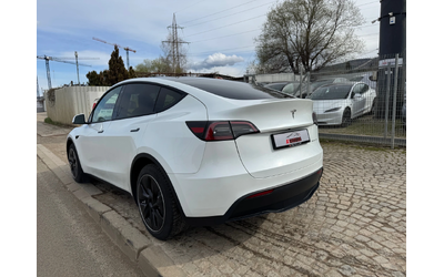 tesla-model-y - 2