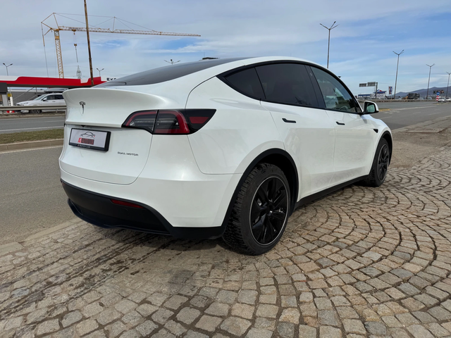 Tesla Model Y Long Range/4x4 - автомобили, коли, обяви за нови и употребявани 5