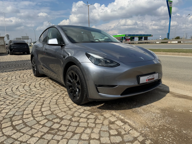 Tesla Model Y Dual Motor - автомобили, коли, обяви за нови и употребявани 0