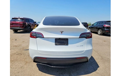 tesla-model-y - 5