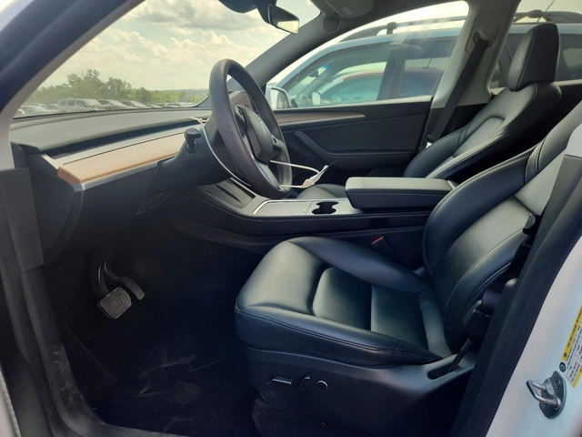 Tesla Model Y Long Range AWD - автомобили, коли, обяви за нови и употребявани 6