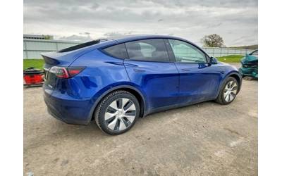 tesla-model-y - 3