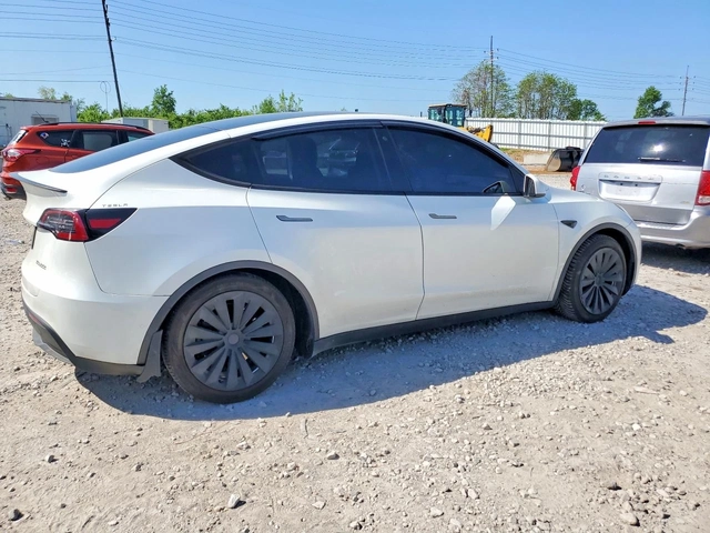 Tesla Model Y DUAL MOTOR LONG RANGE AWD ТЕРМОПОМПА* - автомобили, коли, обяви за нови и употребявани 3