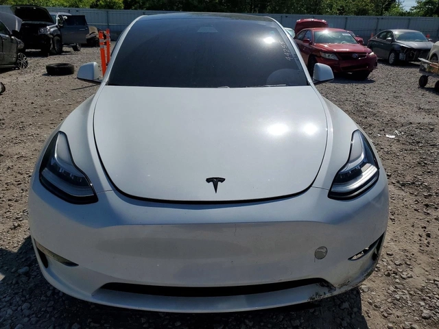Tesla Model Y DUAL MOTOR LONG RANGE AWD ТЕРМОПОМПА* - автомобили, коли, обяви за нови и употребявани 4