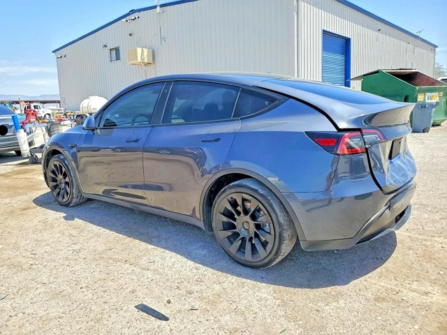 Tesla Model Y DUAL MOTOR LONG RANGE AWD ТЕРМОПОМПА* - автомобили, коли, обяви за нови и употребявани 2