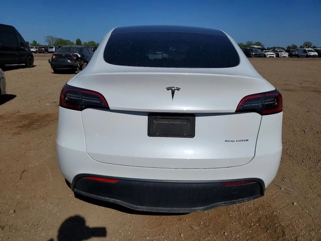 Tesla Model Y LONG RANGE /AWD - автомобили, коли, обяви за нови и употребявани 5