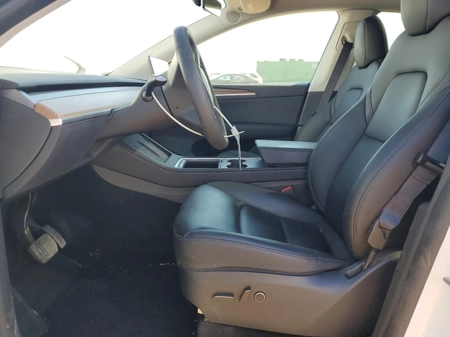 Tesla Model Y LONG RANGE /AWD - автомобили, коли, обяви за нови и употребявани 6