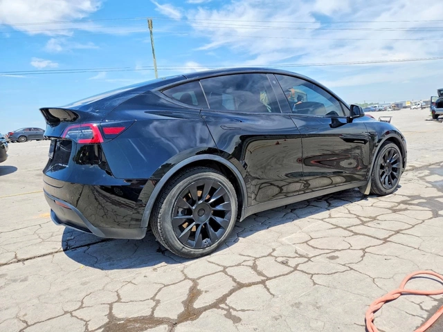 Tesla Model Y LONG RANGE* DUAL MOTOR* КОЖА* ПОДГРЕВ* ПАНО* КАМЕР - автомобили, коли, обяви за нови и употребявани 2