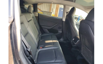 Tesla Model Y LONG RANGE* DUAL MOTOR* КОЖА* ПОДГРЕВ* ПАНО* - автомобили, коли, обяви за нови и употребявани 9