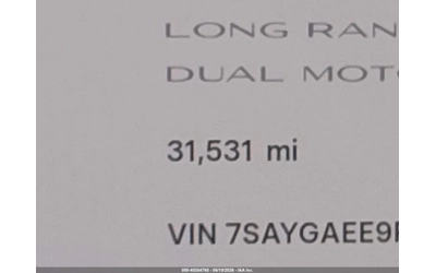Tesla Model Y AWD* LONG* RANGE* DUAL* MOTOR* - автомобили, коли, обяви за нови и употребявани 13