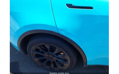 Tesla Model Y AWD* LONG* RANGE* DUAL* MOTOR* - автомобили, коли, обяви за нови и употребявани 6