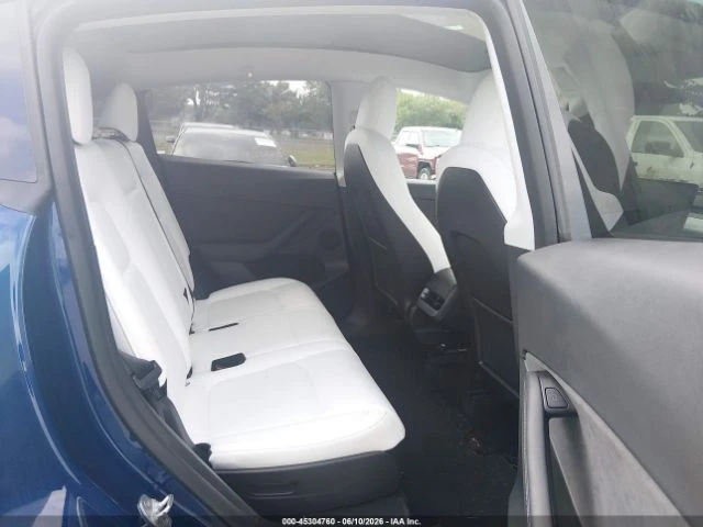 Tesla Model Y AWD* LONG* RANGE* DUAL* MOTOR* - автомобили, коли, обяви за нови и употребявани 8