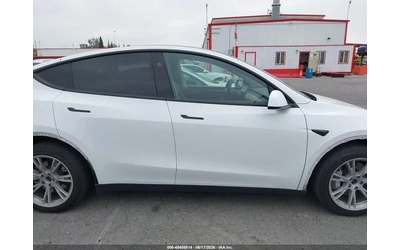 Tesla Model Y * LONG RANGE* DUAL MOTOR ALL-WHE* KEYLESS* Camera* - автомобили, коли, обяви за нови и употребявани 12